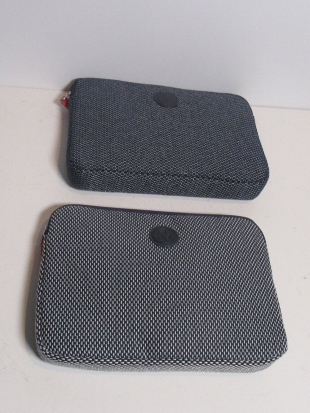 PAIR BRAND NEW AIR FRANCE Business Amenity Kit w/ Clarins Toiletry Bags Complete